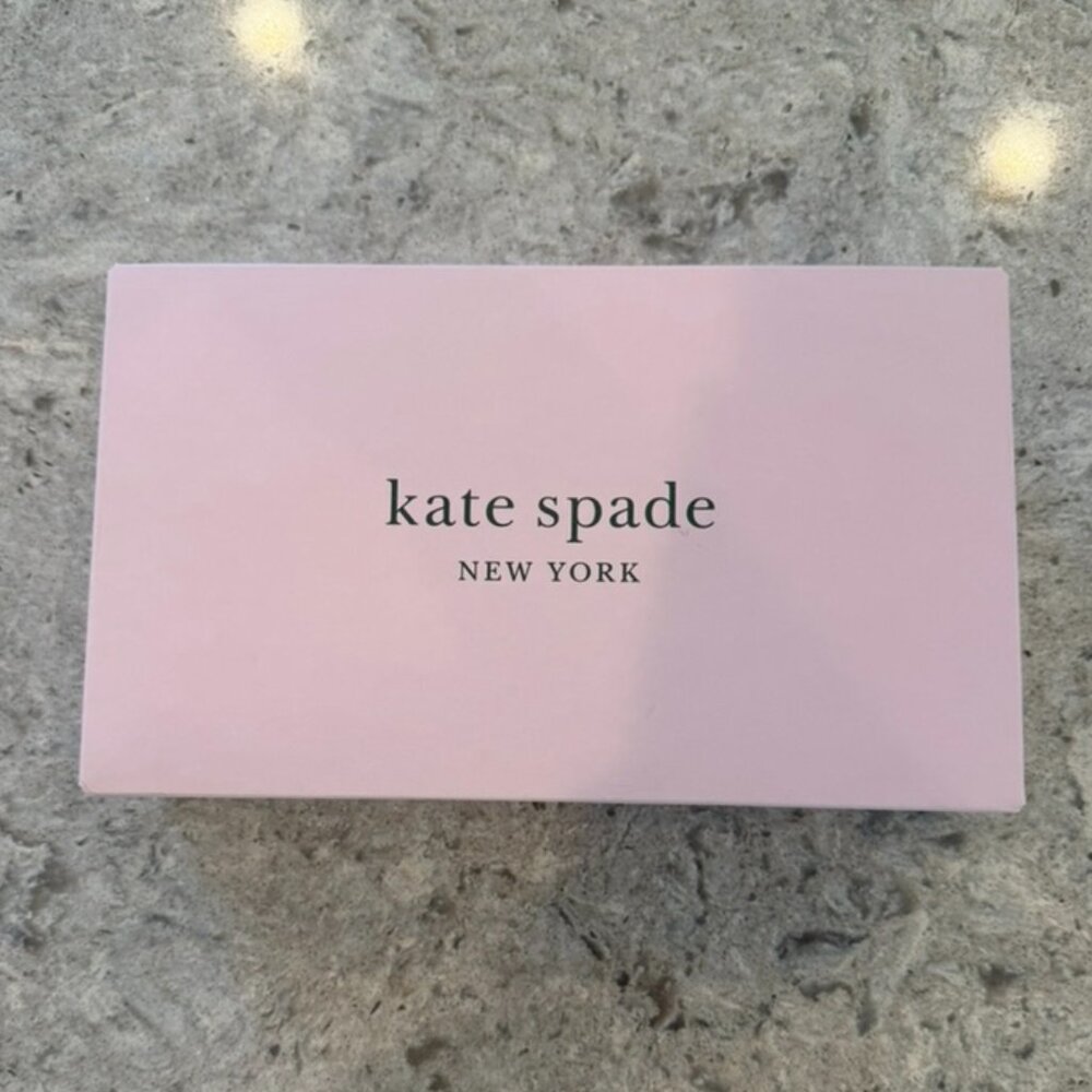 NEW, NEVER USED, SET OF 4 KATE SPADE COLLAPSABLE GIFT BOXES